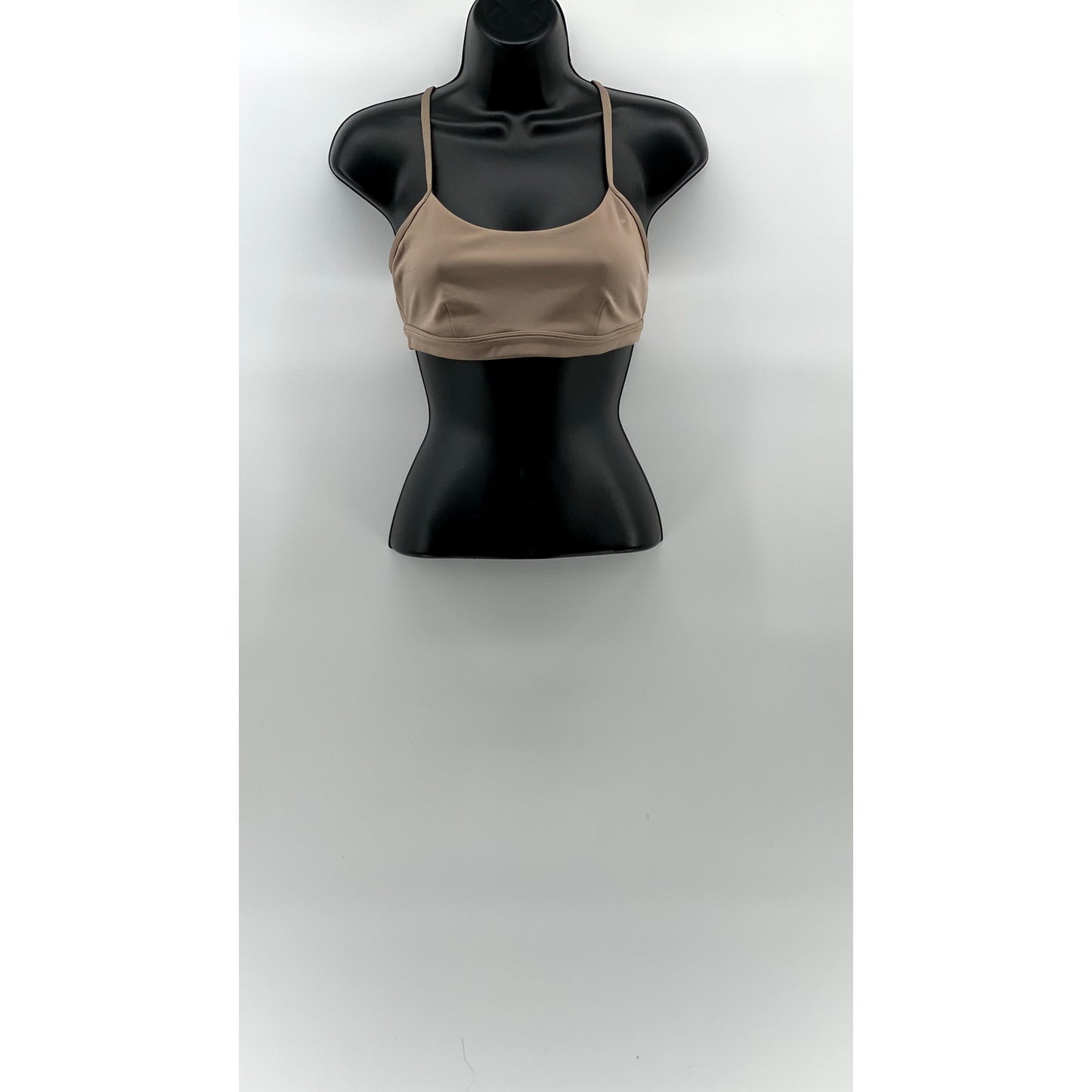ALO Women's Gravel Tan Scoop-Neck Cross-Back Airlift Intrigue Bra SZ S