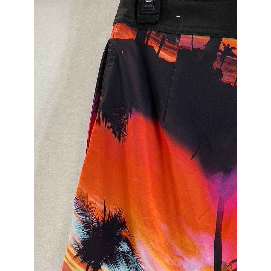 AMERICAN EAGLE Men's Red Tropical Print Drawstring Pull-On Board Shorts SZ XS