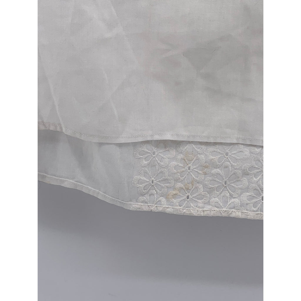 UNBRANDED Women's White Eyelet Embroidered Floral Stripe Sleeveless Top SZ M