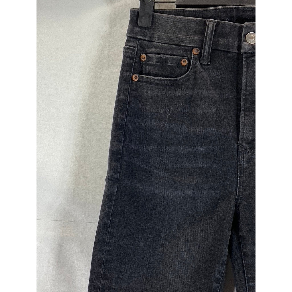AMERICAN EAGLE Women's Black Distressed Skinny-Fit Denim Jean SZ 4/Regular