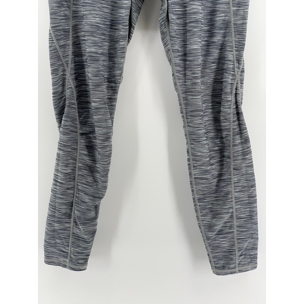 UNBRANDED Women's Gray Printed Cropped Leggings SZ 2XL