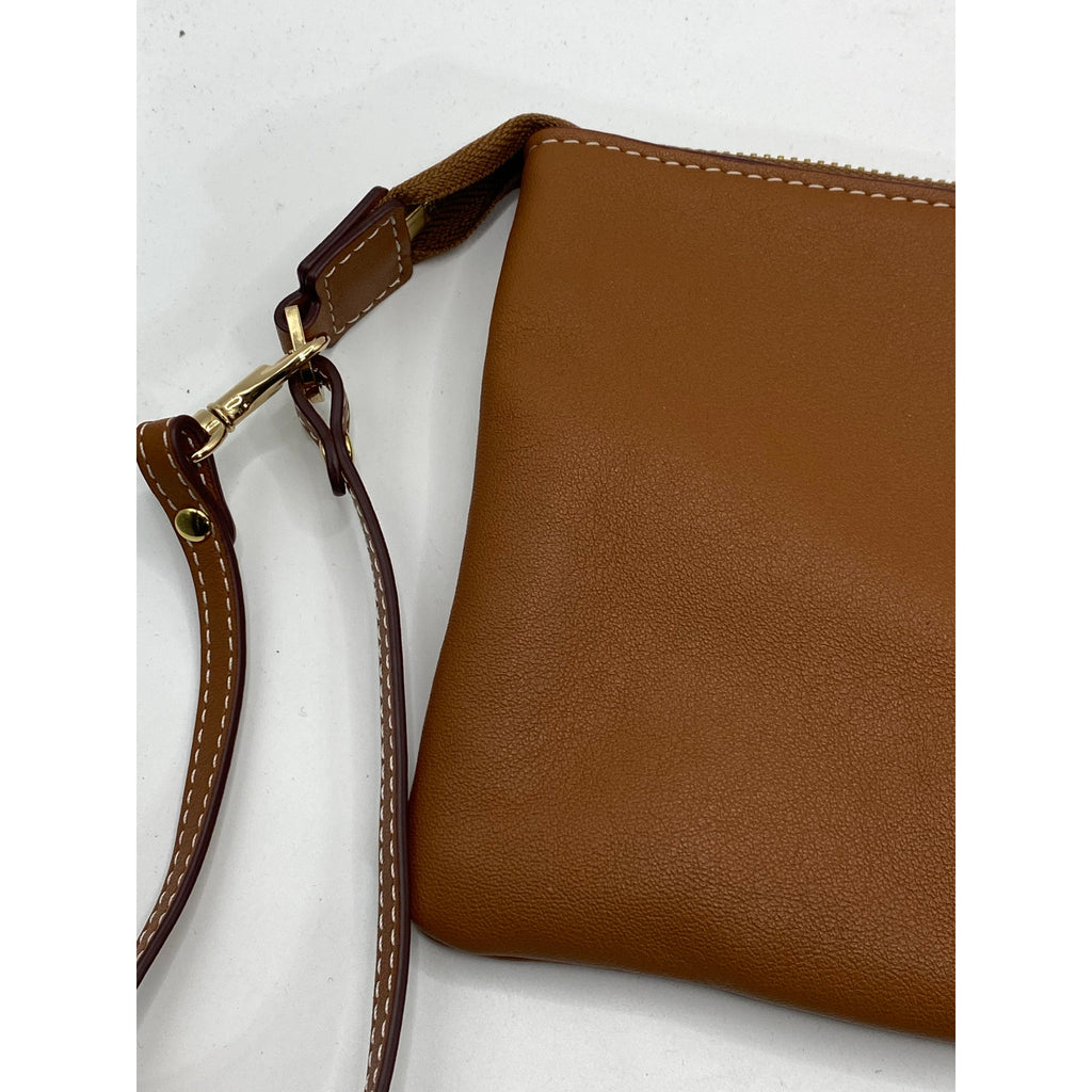 BERACAMY Women's Brown Leather Square Wrist Wallet