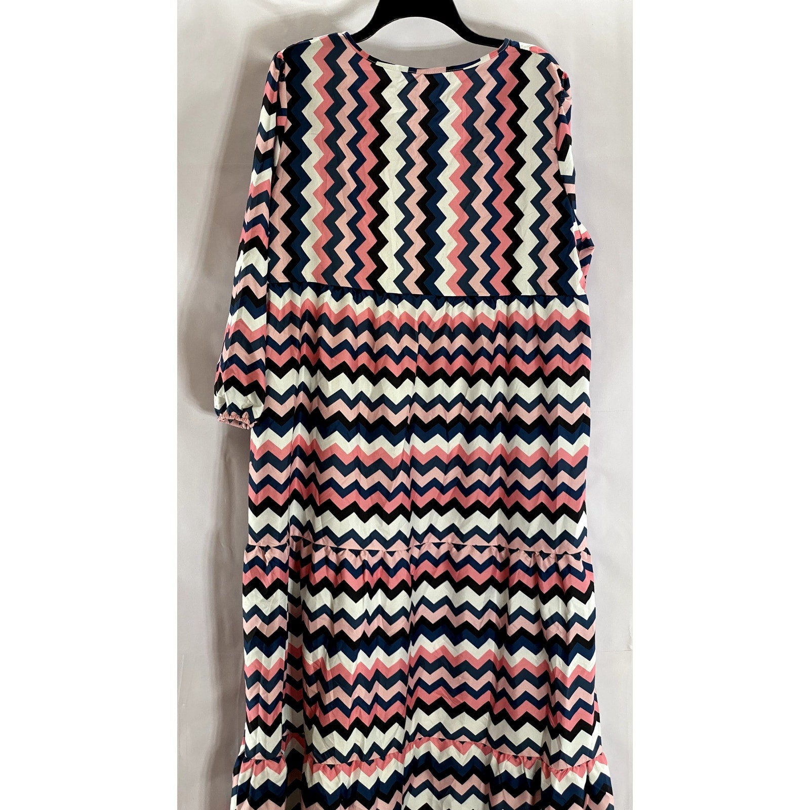 UNBRANDED Women's Pink/Black/White Zig-Zag Tie-Neck 3/4 Sleeve Midi Dress SZ XL