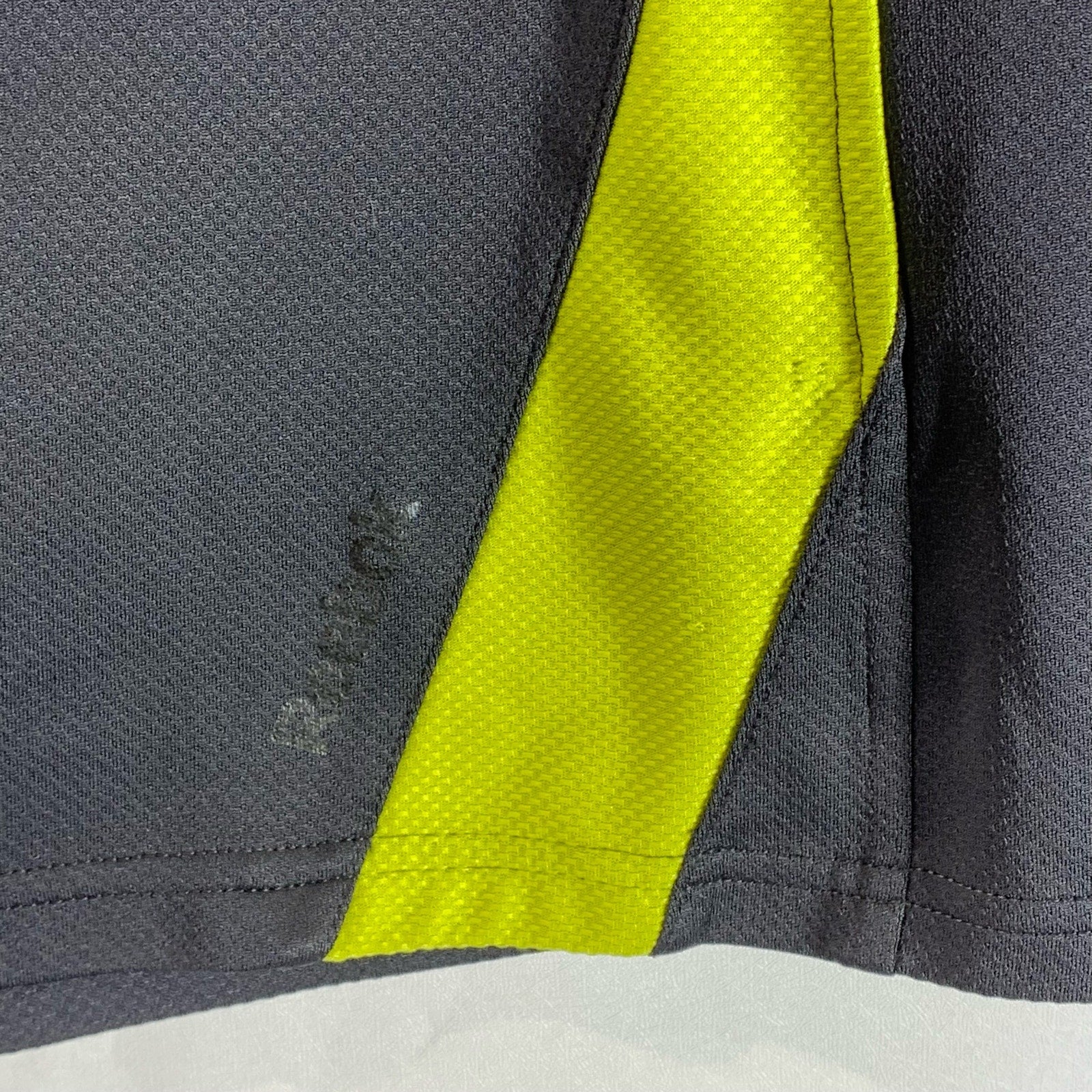 REEBOK Men's Gray/Yellow Elastic Drawstring Waist Pull-On Active Shorts SZ L