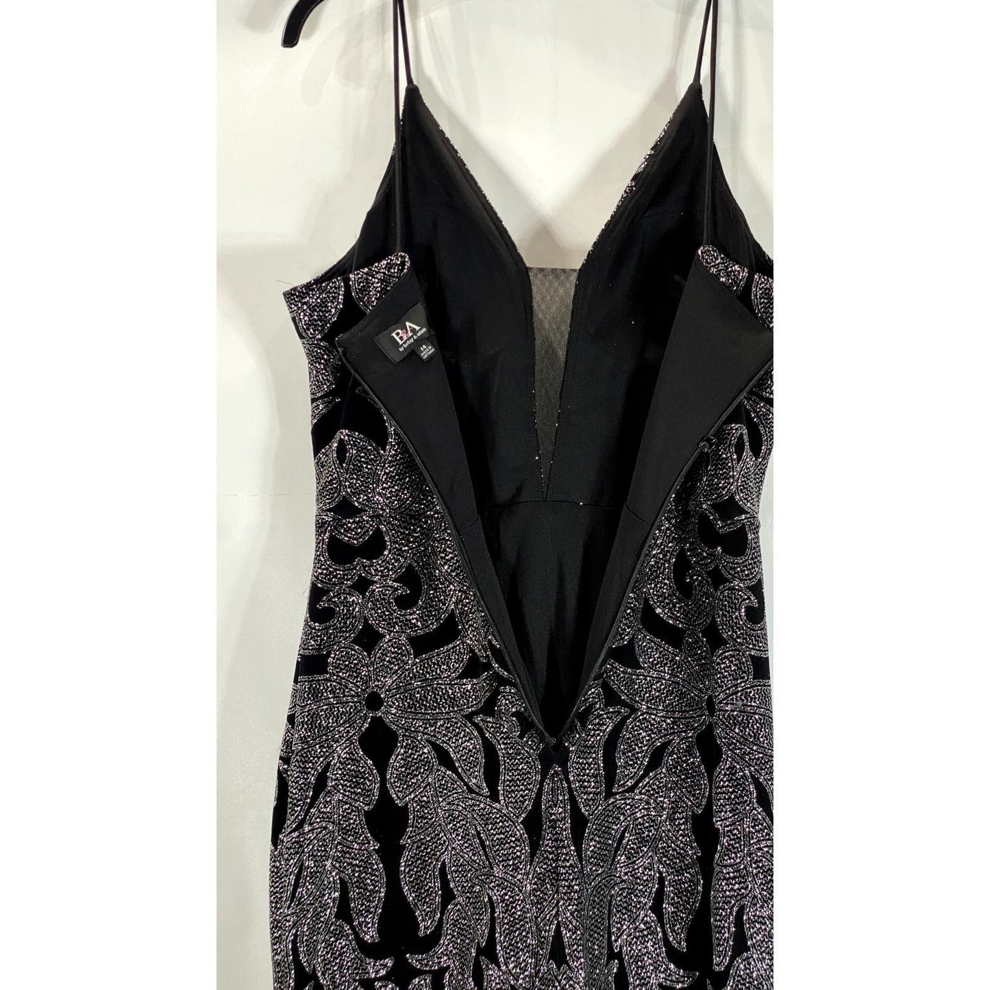 B&A By BETSY & ADAM Women's Black/Gunmetal Glitter-Print Mesh V-Neck Gown SZ 14