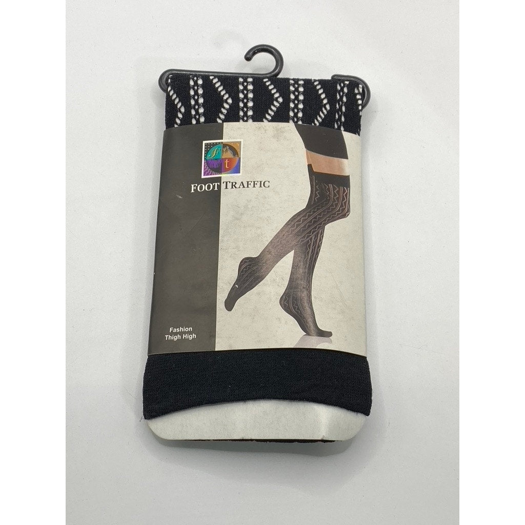 FOOT TRAFFIC Women's Black Cutout Stretch Pull-On Knee High Socks SZ OS