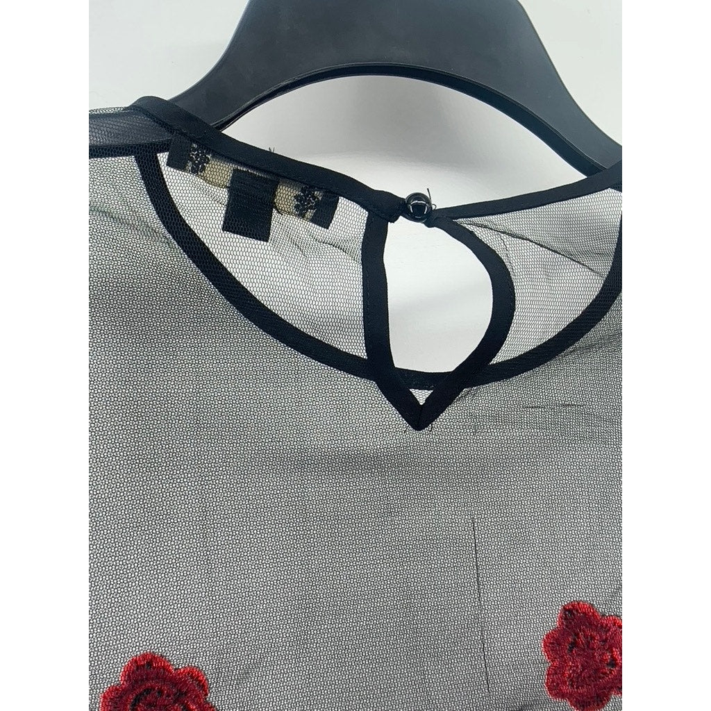 IRIS Women's Black Mesh Embroidered Rose Short Sleeve Crewneck Top SZ M