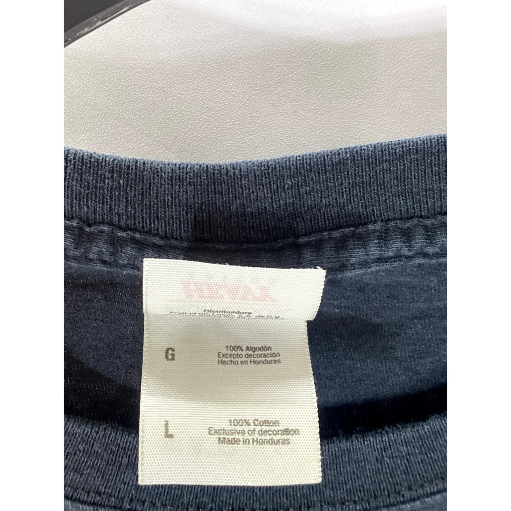 FRUIT OF THE LOOM Men’s Black Custom-Made Jaw Horse Graphic Crewneck T-Shirt SZL