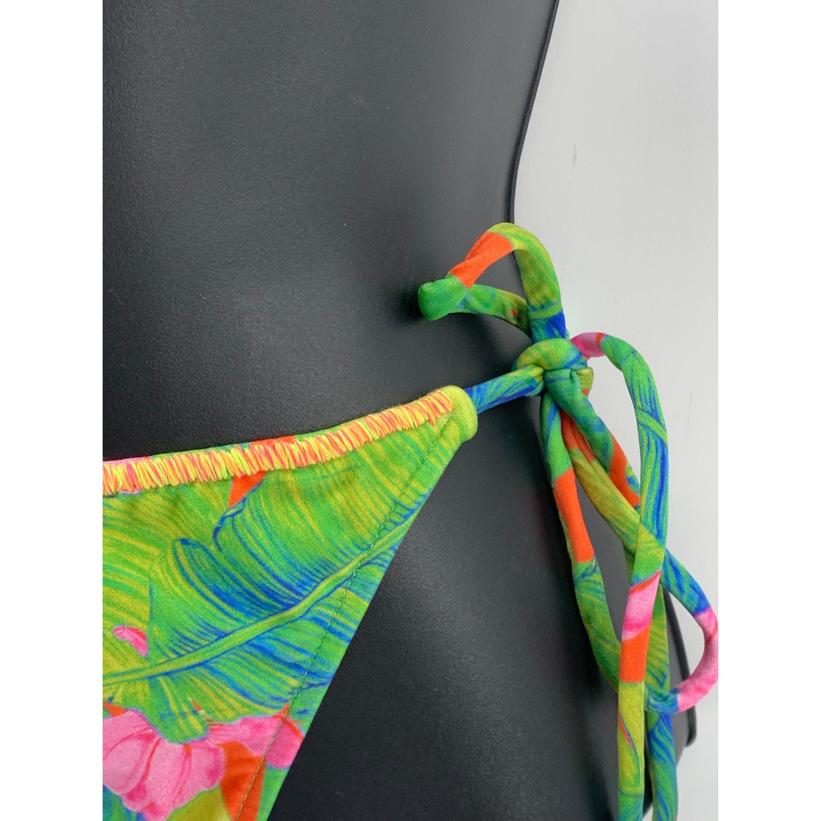 FARM Women's Green Tropical Floral Side-Tie Bikini Bottom SZ M