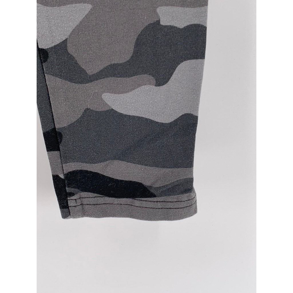 WILD FABLE Women's Black-Gray Camo Ankle Leggings SZ M