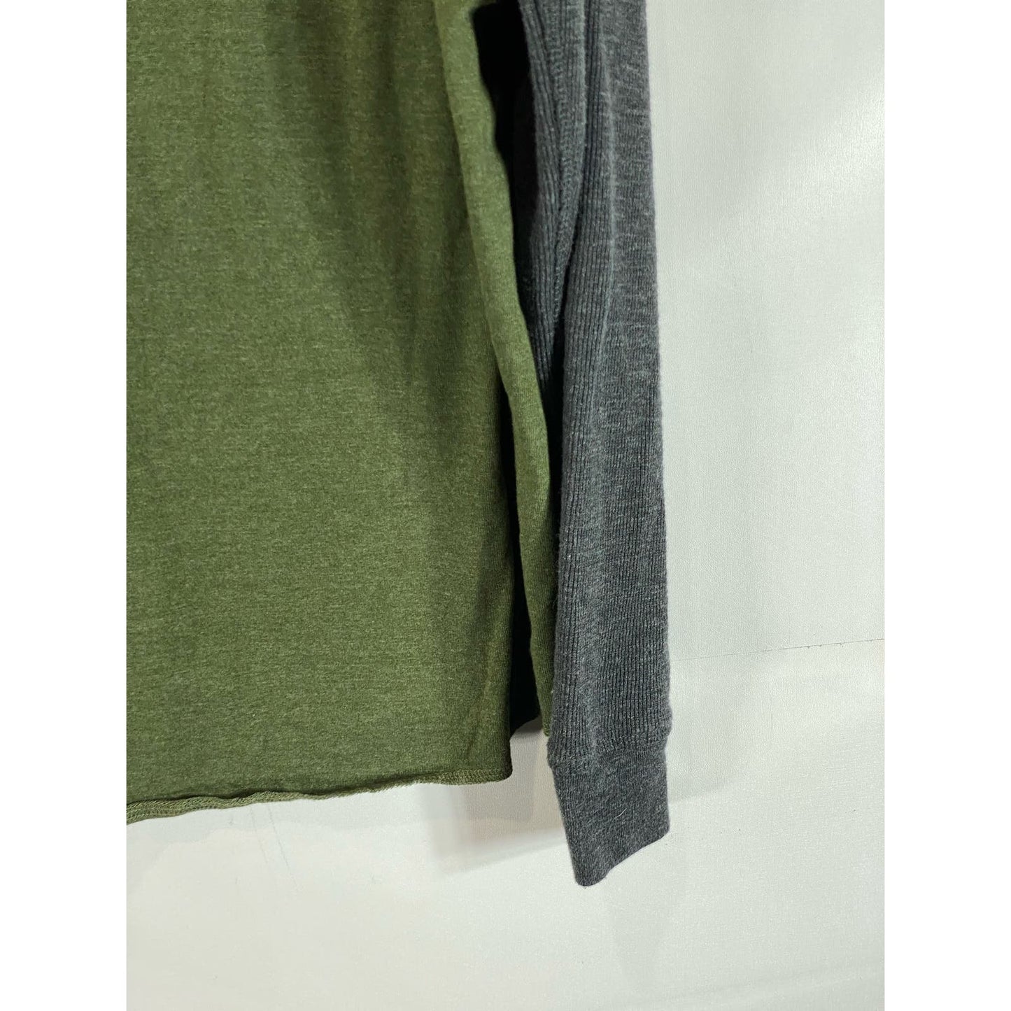 LUCKY BRAND Men's Green Colorblock Crewneck Thermal Long Sleeve T-Shirt SZ XL