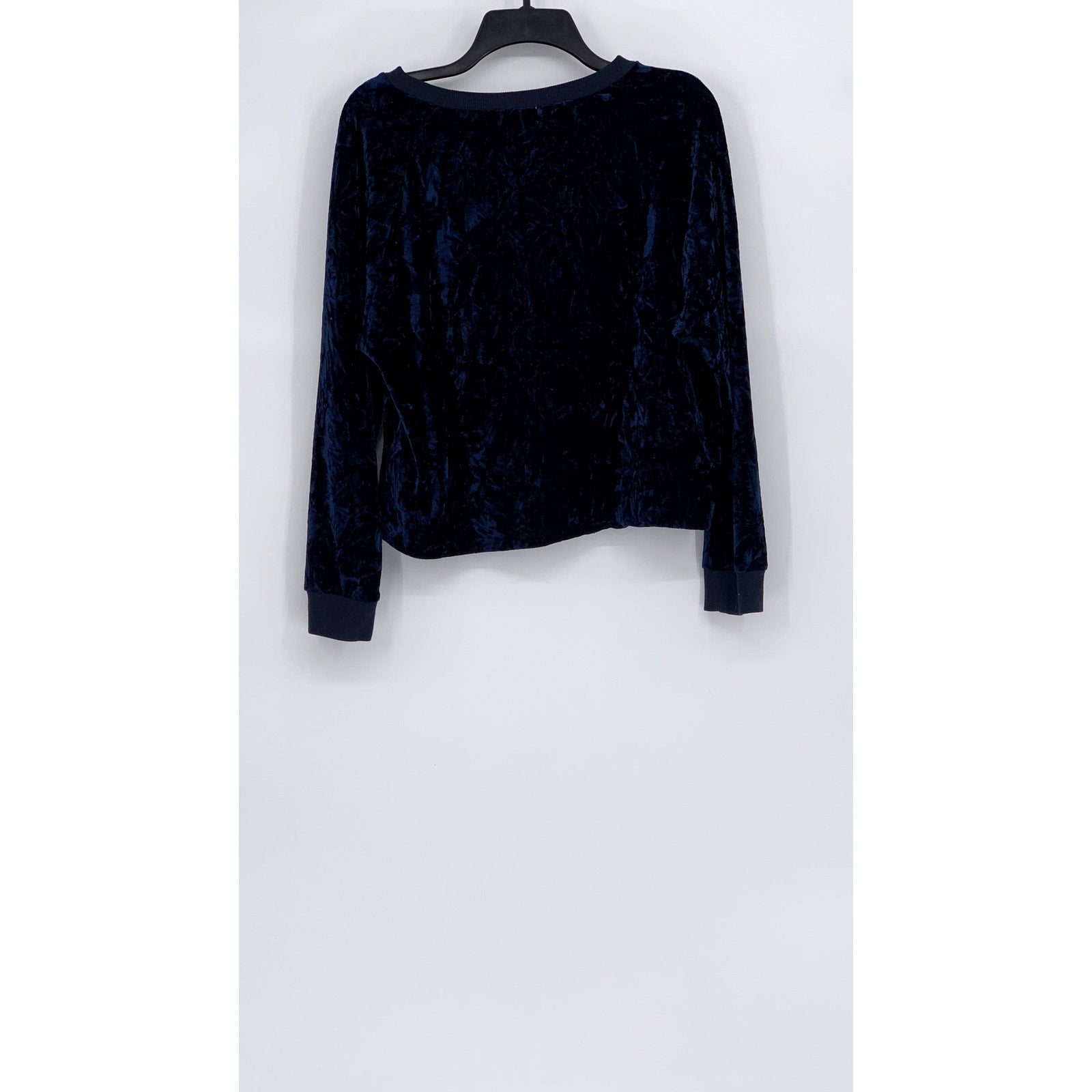 LOVE SADIE Women's Blue Crushed Velvet Crewneck Long Sleeve Pullover Sweater SZM