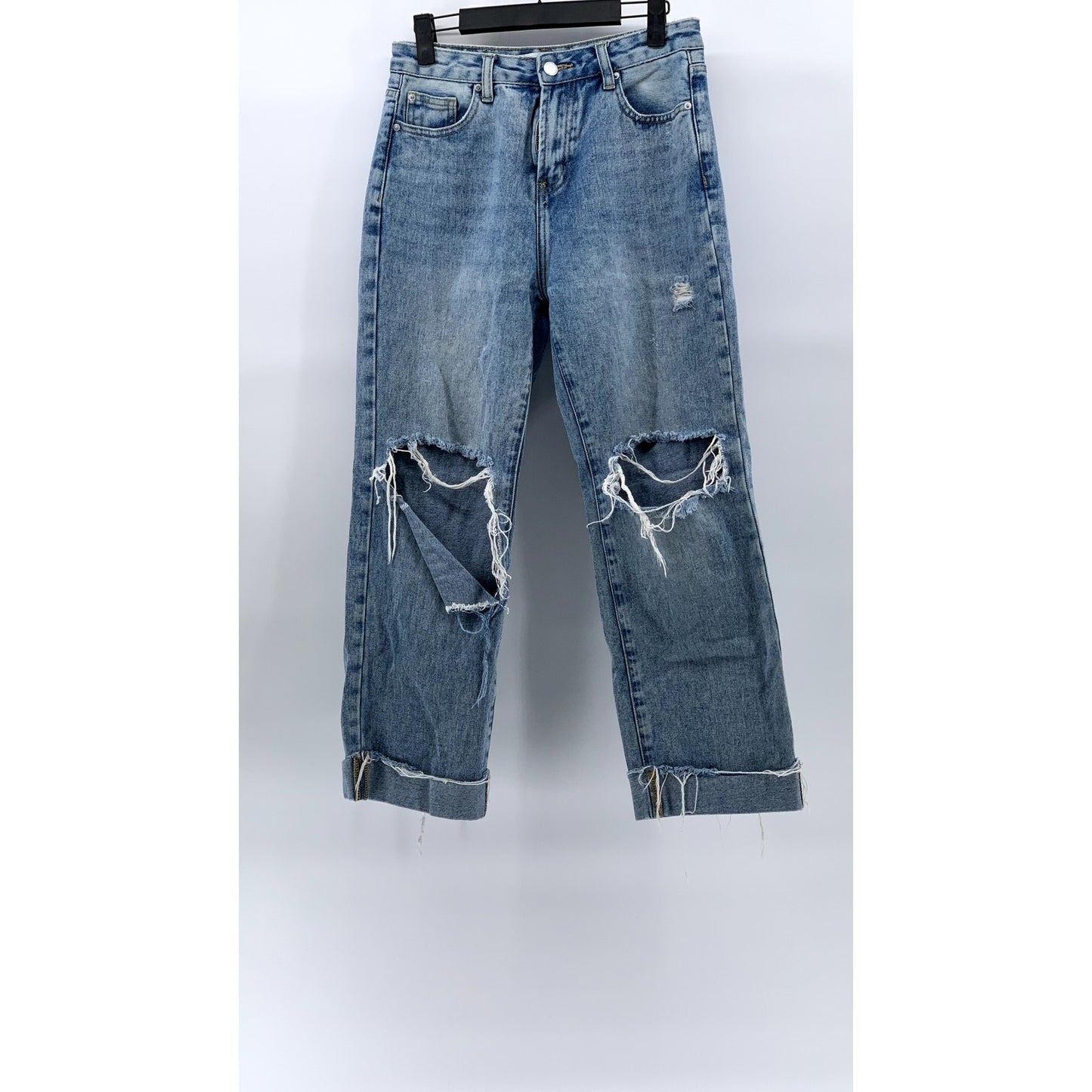 URBAN REVIVO Women's Light Wash Blue Distressed Straight-Leg Cuffed Jeans SZ 6