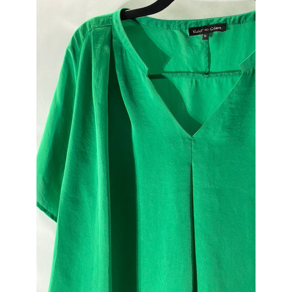 VIOLET & CLAIRE Women's Dark Green V-Neck Short Sleeve Side Slit Top SZ L