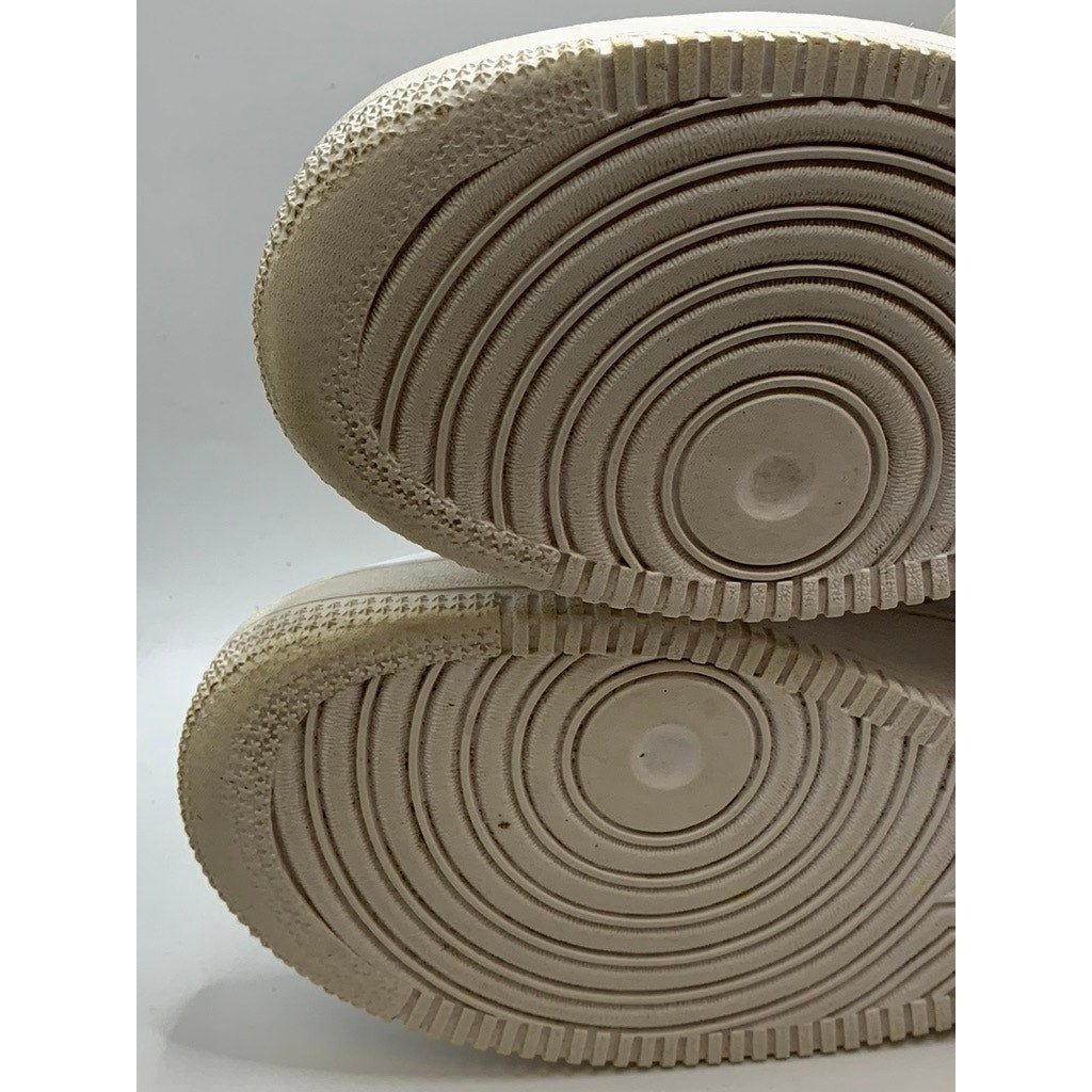 NIKE Men's White Air Force 1's Low Top Sneakers SZ 7