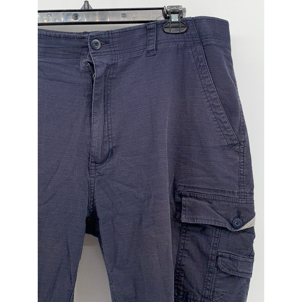 WEARFIRST Men's Navy Regular Fit Cargo Shorts SZ 42