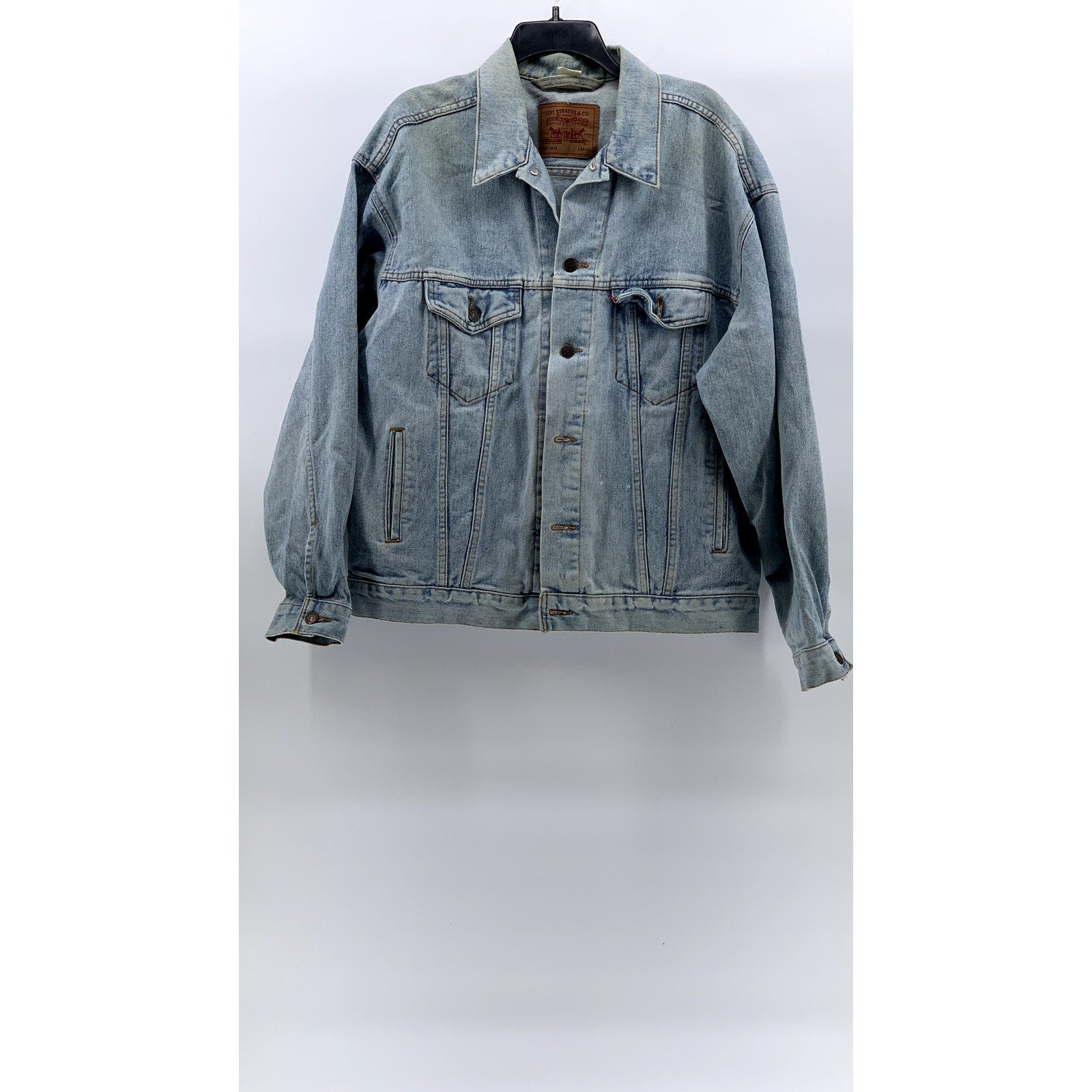 LEVI'S Men's Vintage Classic Trucker Button-Up Long Sleeve Denim Jacket SZL