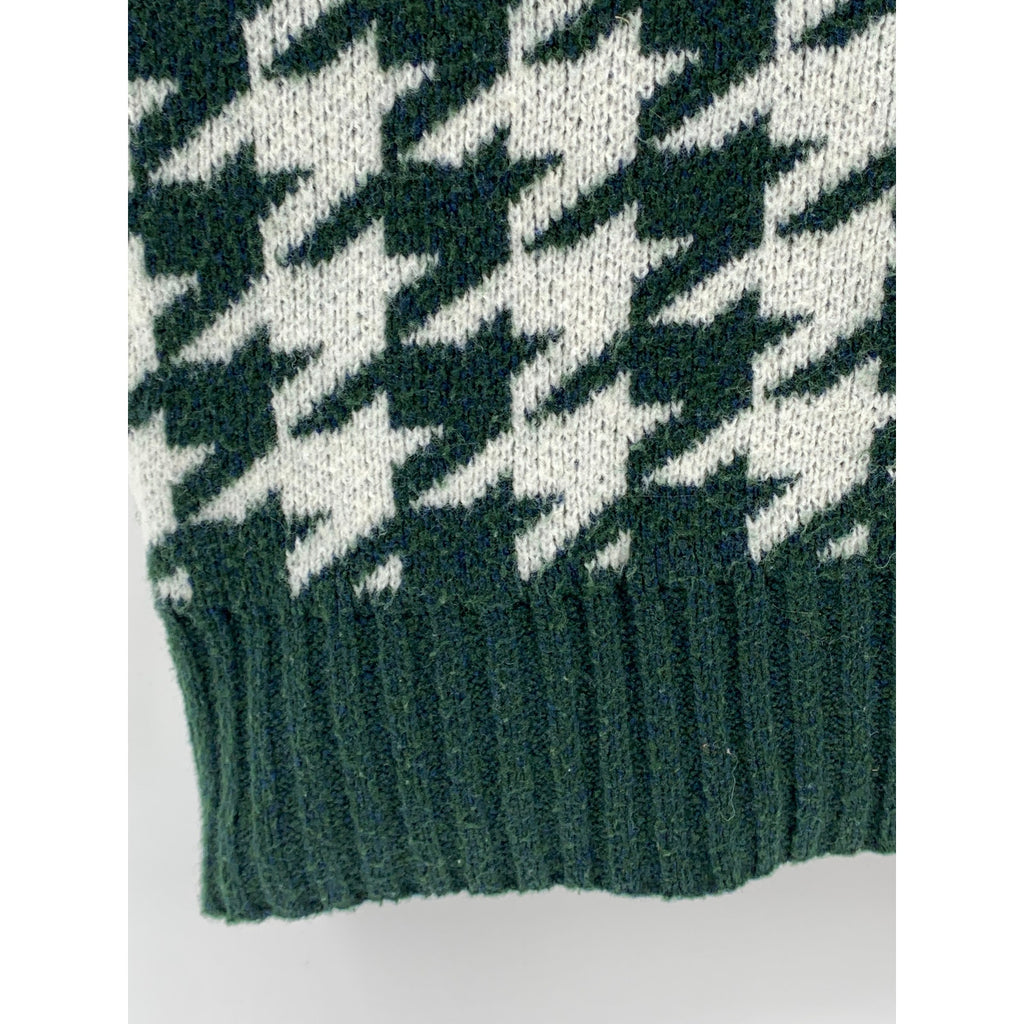 SHEIN Women's Dark Green-White Houndstooth V-Neck Knit Sweater Vest SZ M