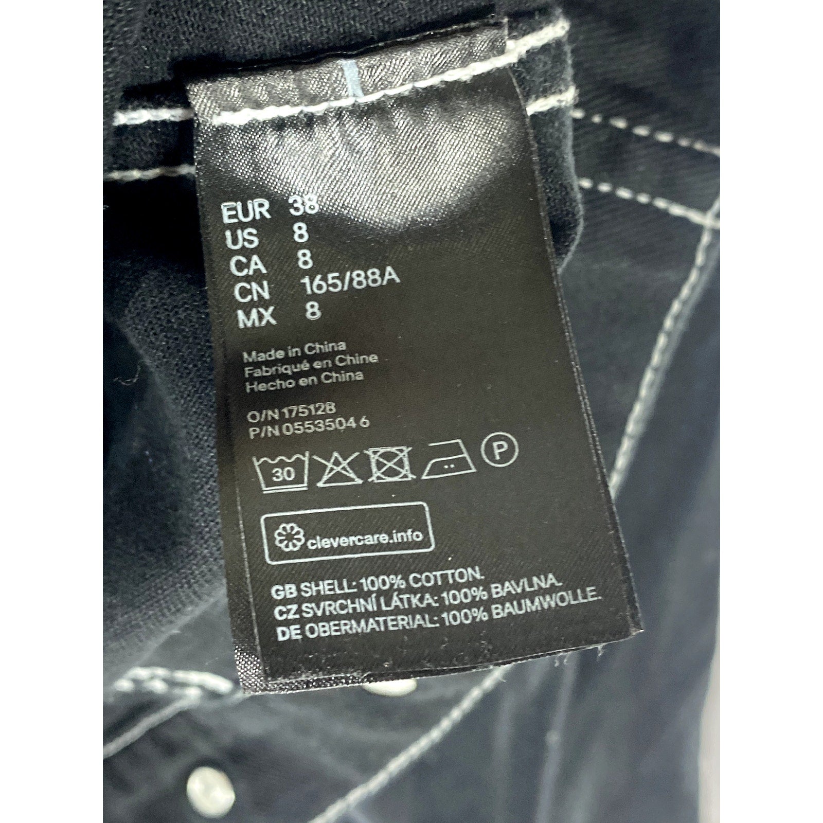 H&M Women’s Black Solid Patch Pocket Cropped Denim Jacket SZ 8