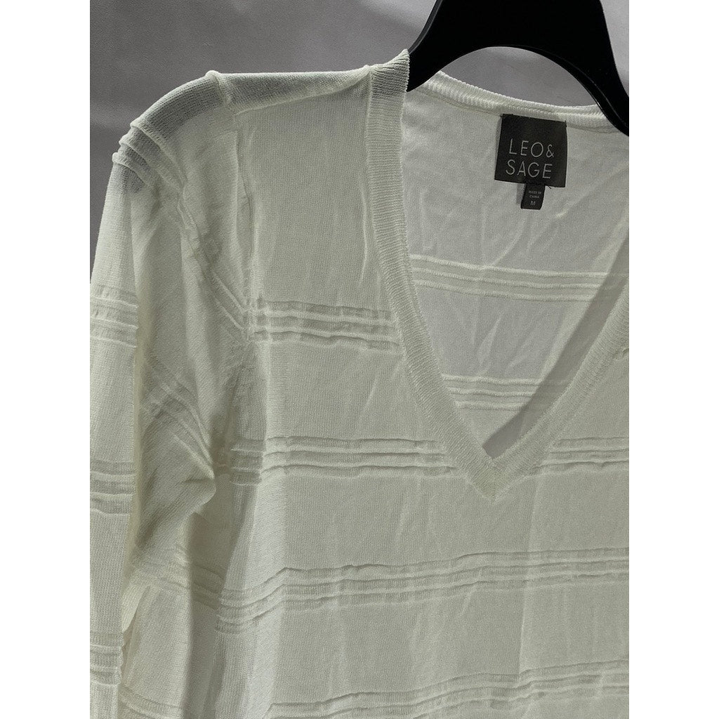 LEO & SAGE Women's White V-Neck Knit 3/4 Sleeve Top SZ M