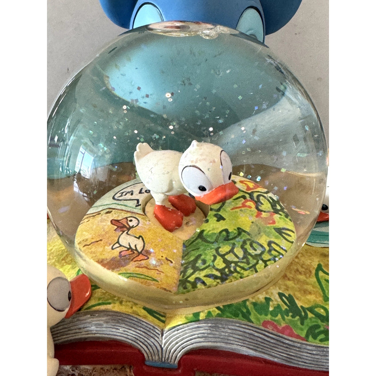 DISNEY RARE 2007 LE Lilo & Stitch Ugly Duckling Music Snow Globe 8.5"