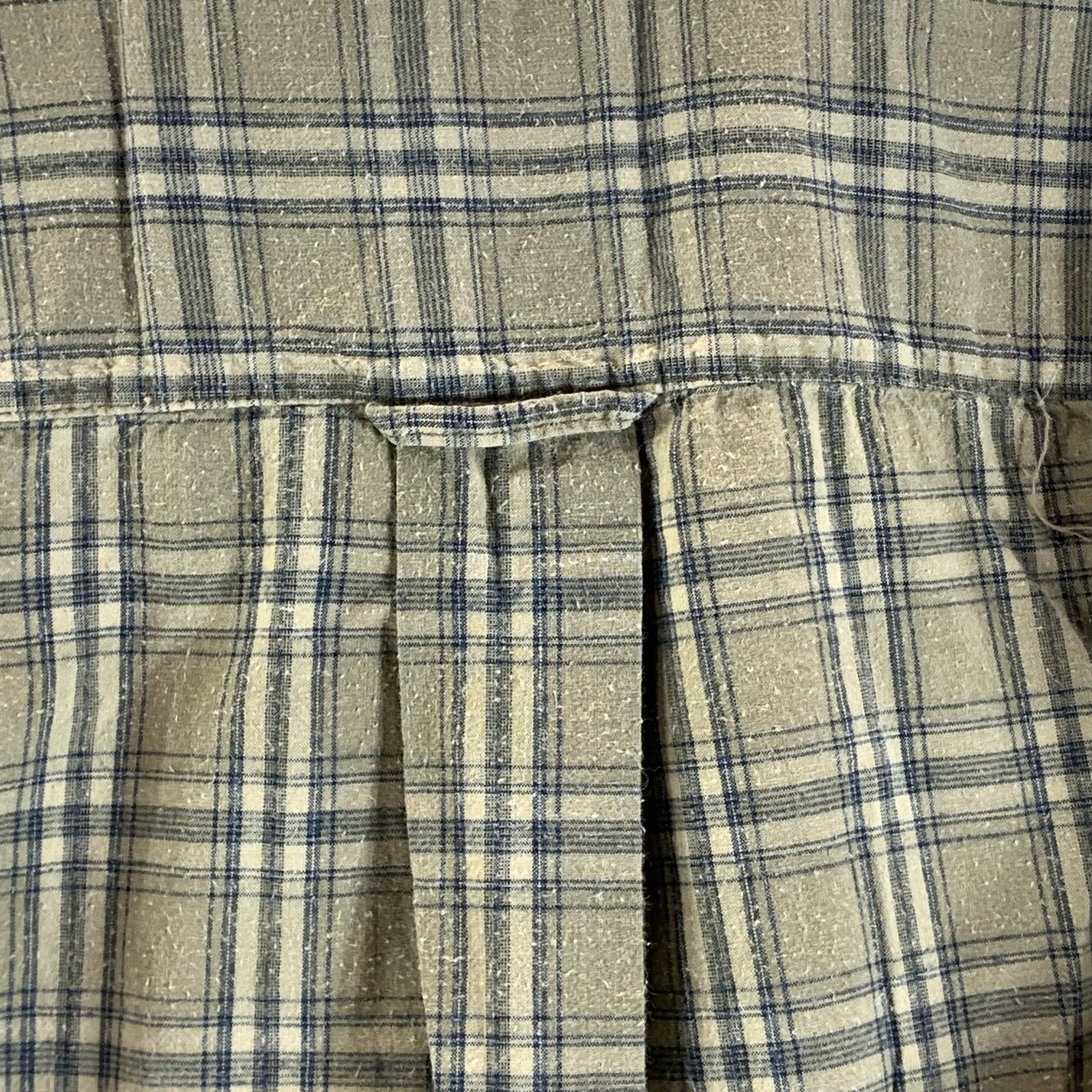 FIELD & STREAM Men's Tan Plaid Regular-Fit Button-Up Short Sleeve Shirt SZ L