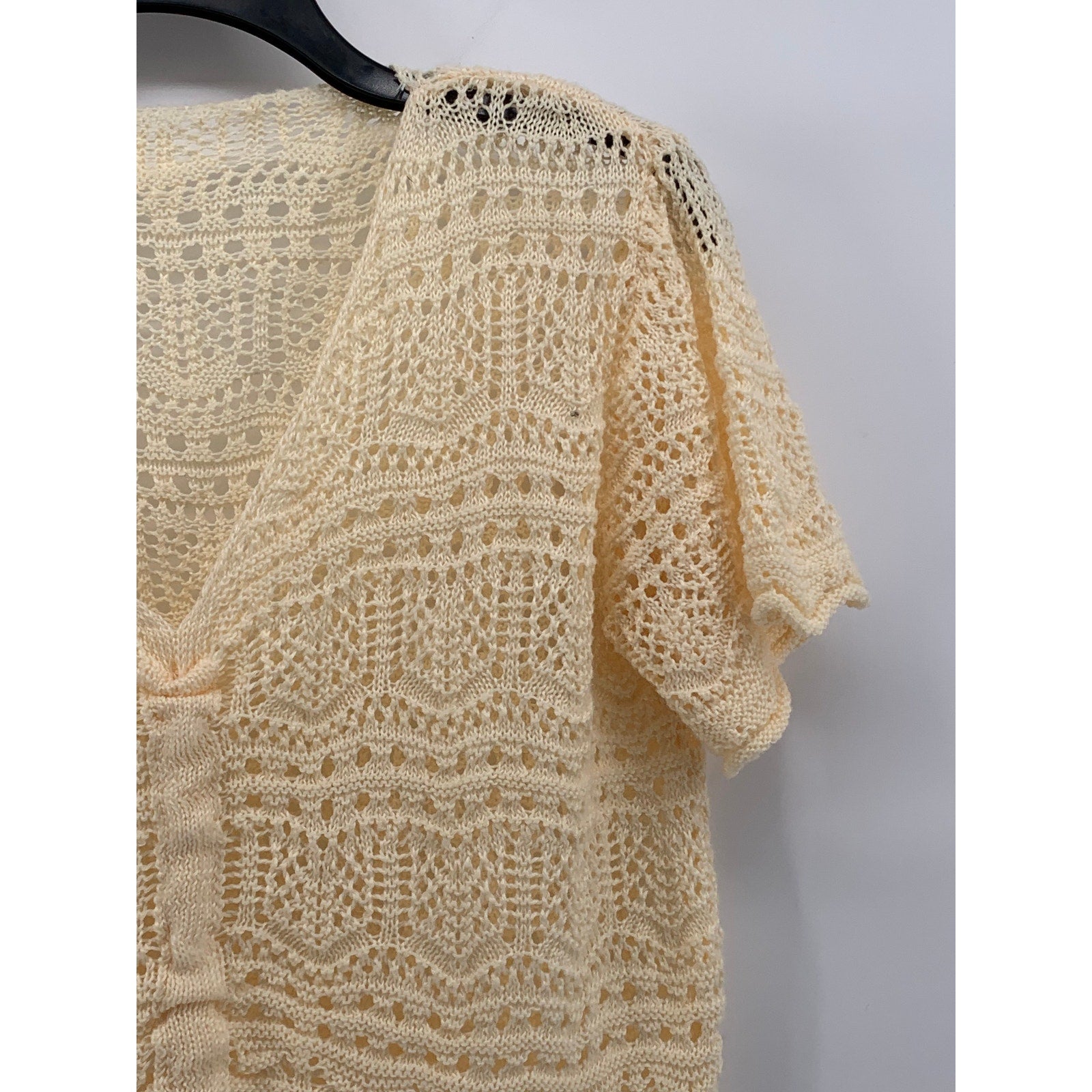 UNBRANDED Women's Cream Crochet Knit V-Neck Short Sleeve Cinch Relaxed Top SZ S