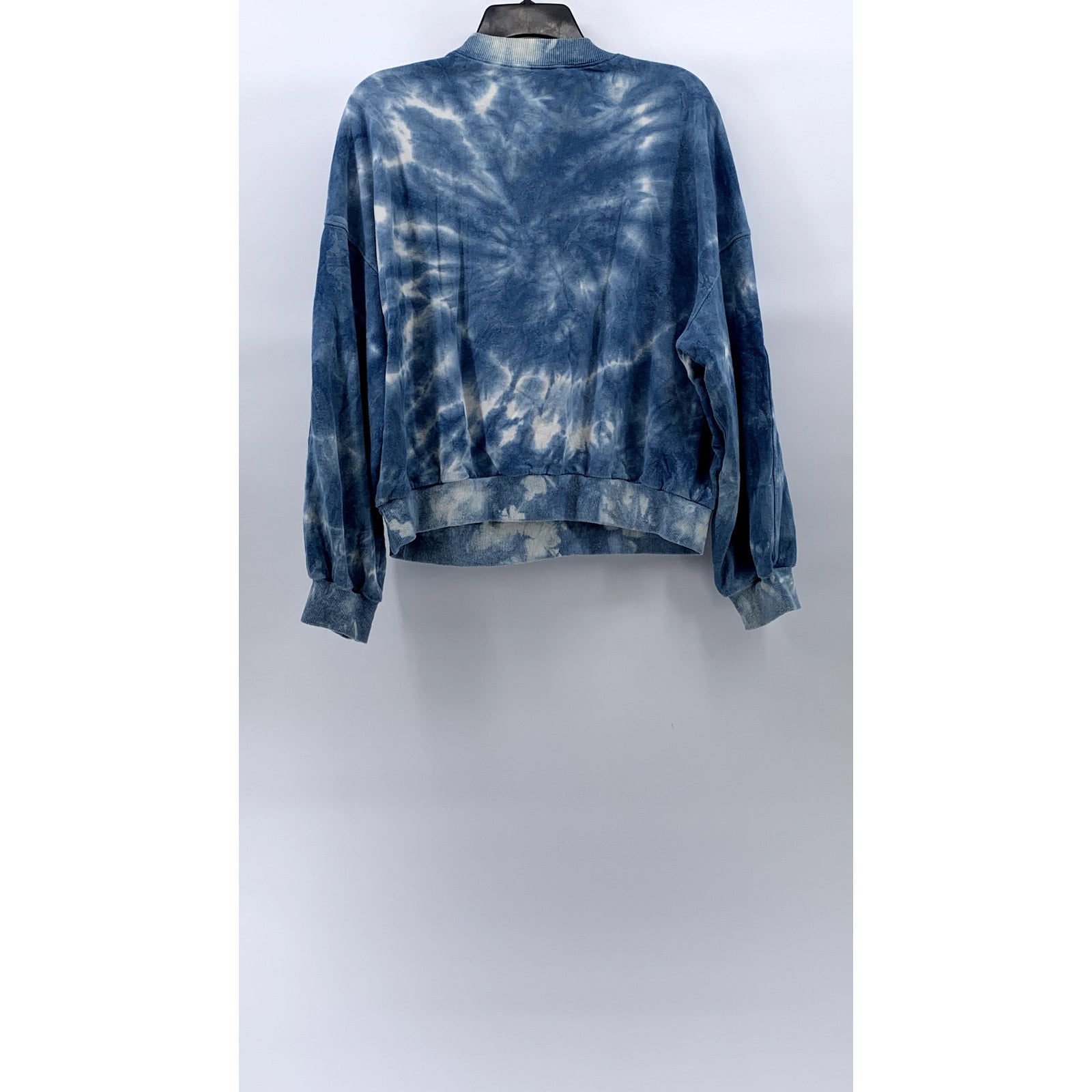 SHEIN Women's Blue-White Tie-Dye Crewneck Fungus Mushroom Sweatshirt SZ 8/10