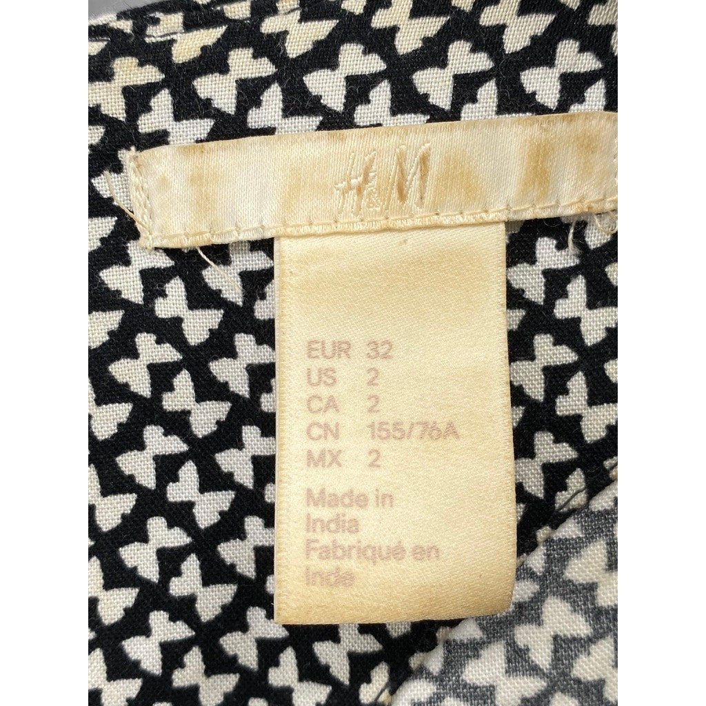H&M Women's Black-White Mini Bow Print Crewneck Short Sleeve Mini Dress SZ 2