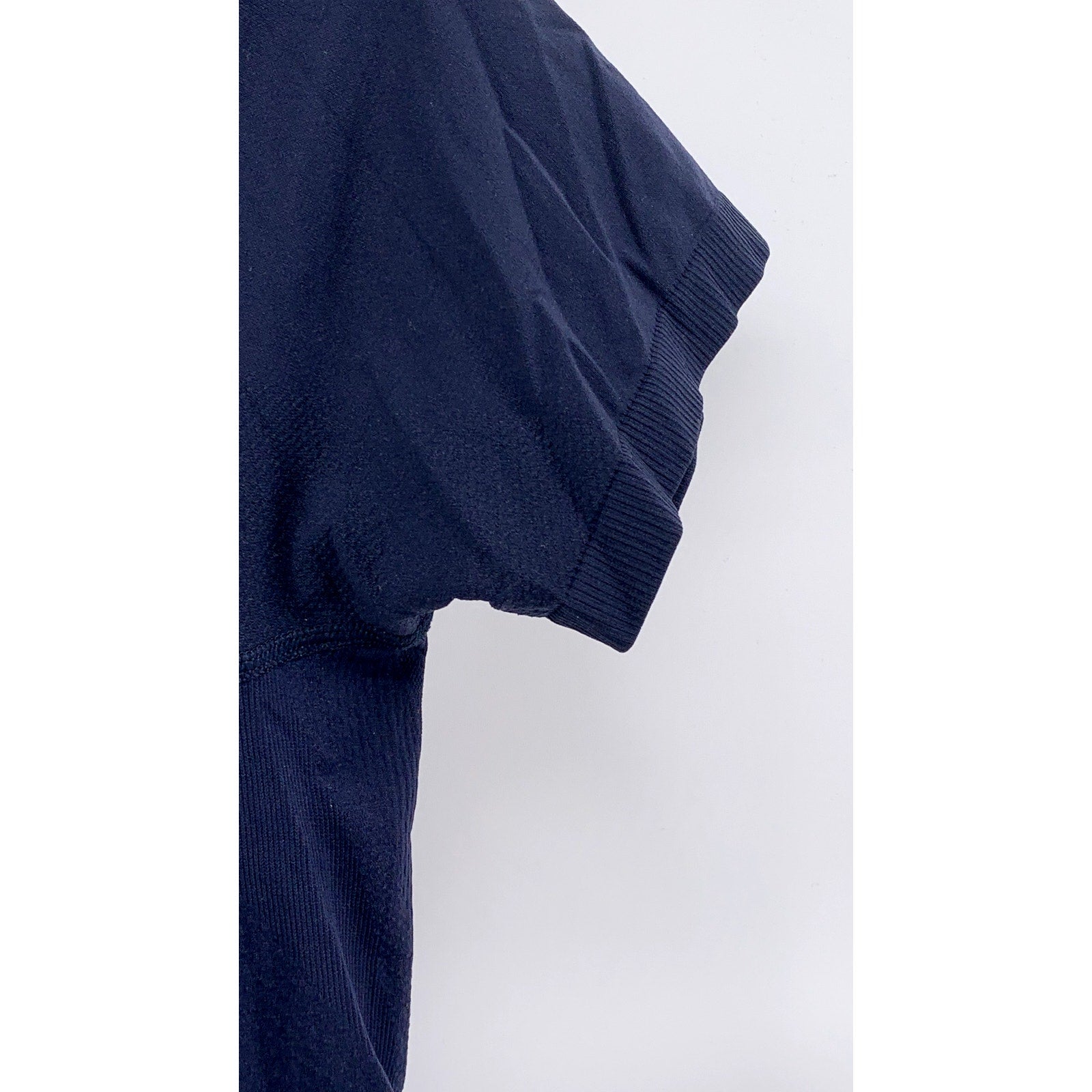 UNBRANDED Women's Navy Blue Crewneck Short Sleeve Casual T-Shirt SZ S