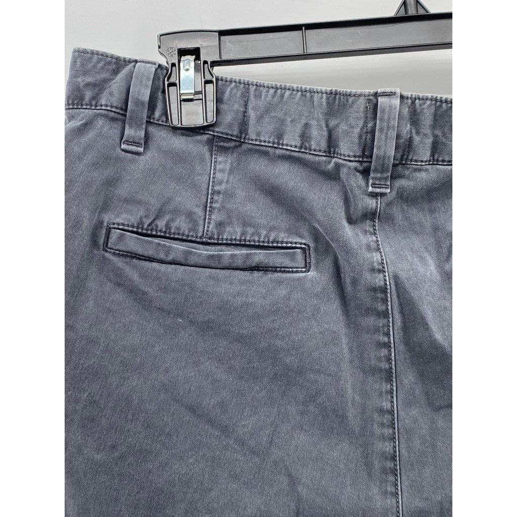 GAP Women's Charcoal Gray Floral Lace Regular-Fit Bermuda Girlfriend Shorts SZ 8