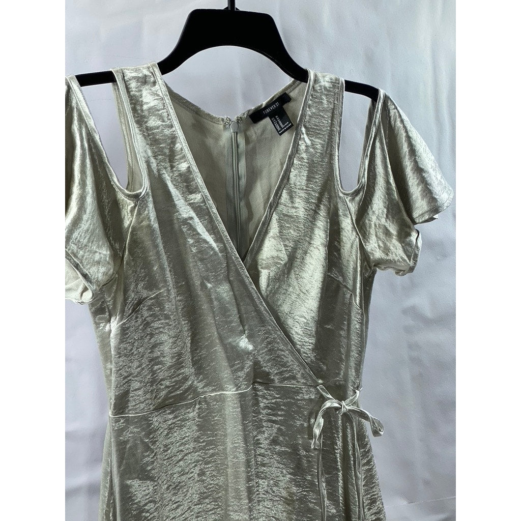 FOREVER 21 Women’s Silver Metallic V-Neck Cut-Out Short Sleeve Mini Dress SZ M