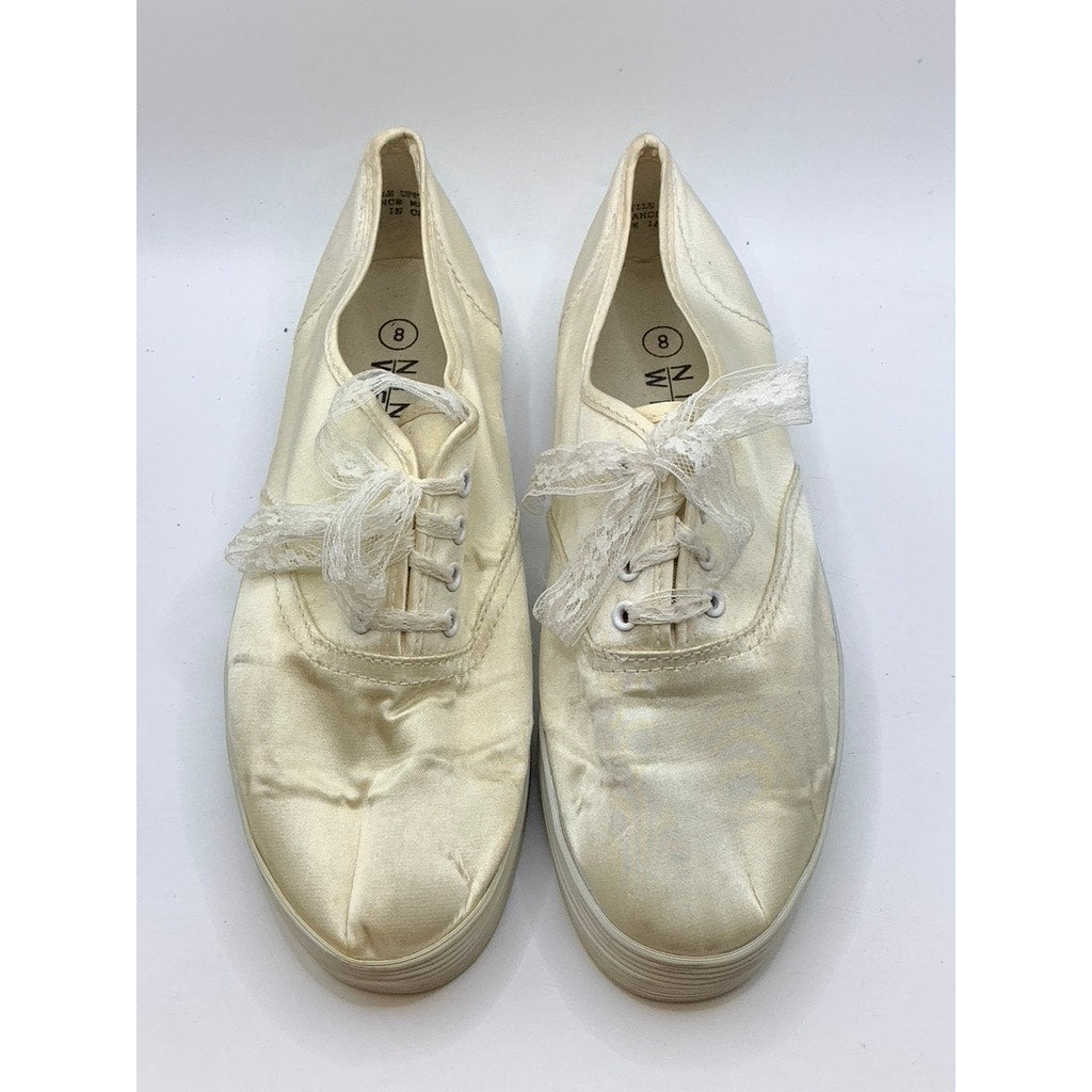 NINE WEST Women's Cream Satin Like Lace Sneakers SZ 8