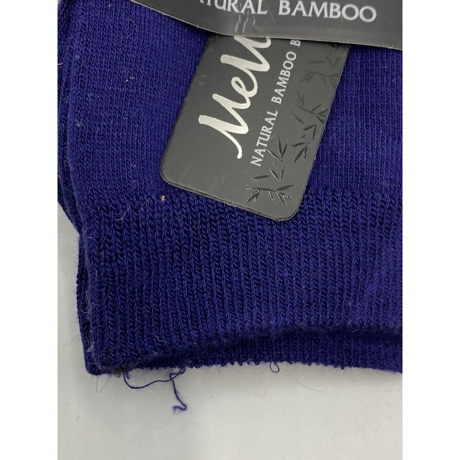 MEMOI Women's Violet Impressions Knit Natural Blend Bamboo Crew Socks SZ OS