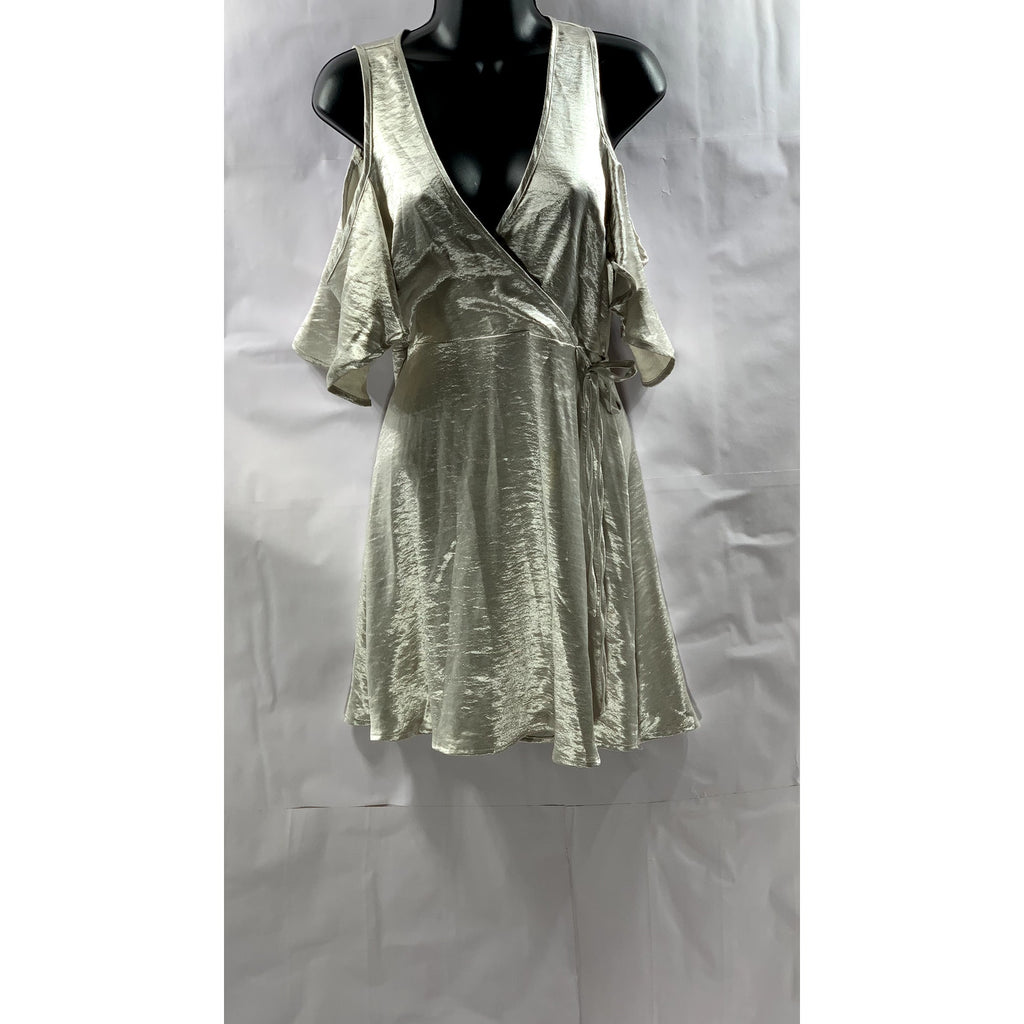 FOREVER 21 Women’s Silver Metallic V-Neck Cut-Out Short Sleeve Mini Dress SZ M