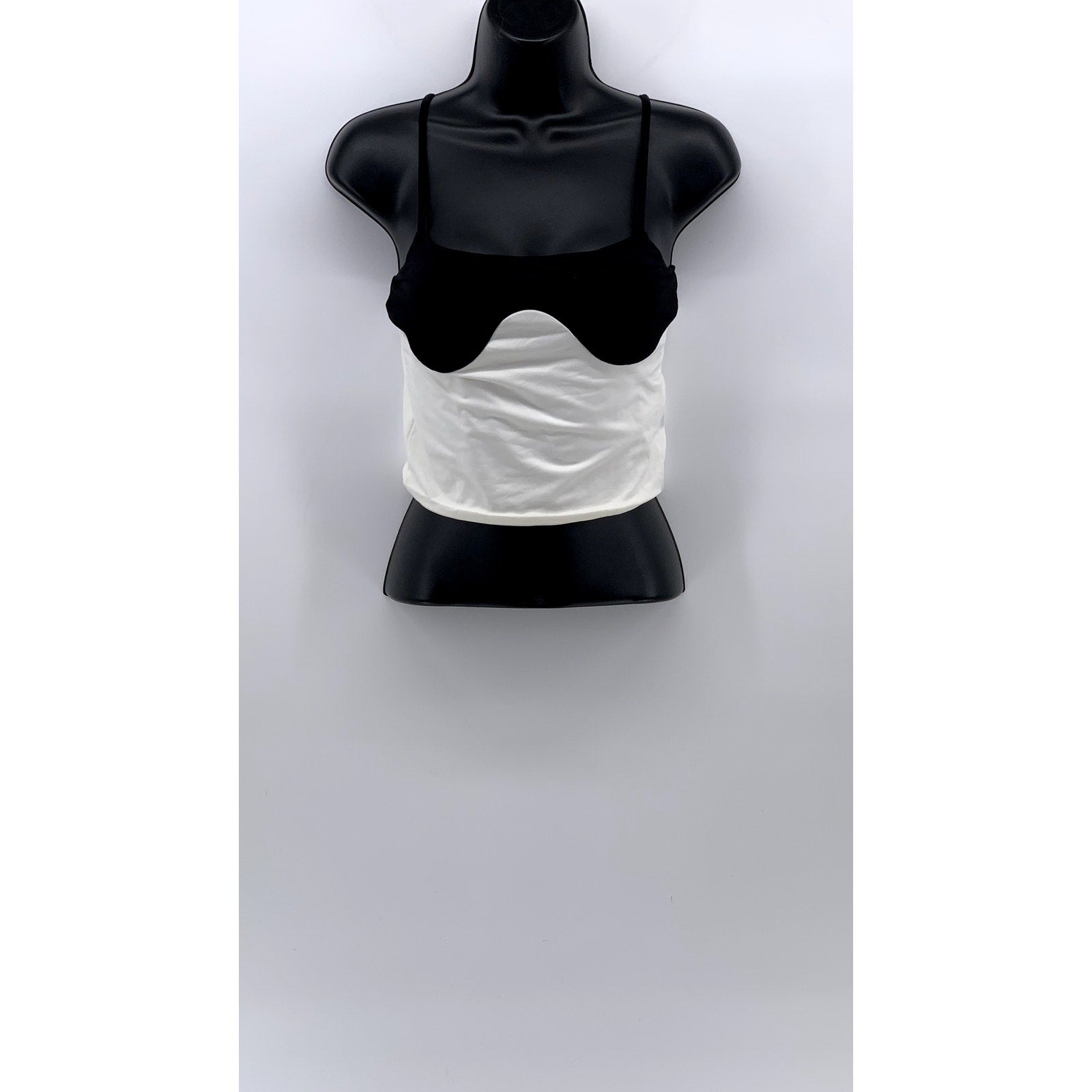 FOREVER 21 Women's Black-White Colorblock Spaghetti Strap Cropped Top SZ S