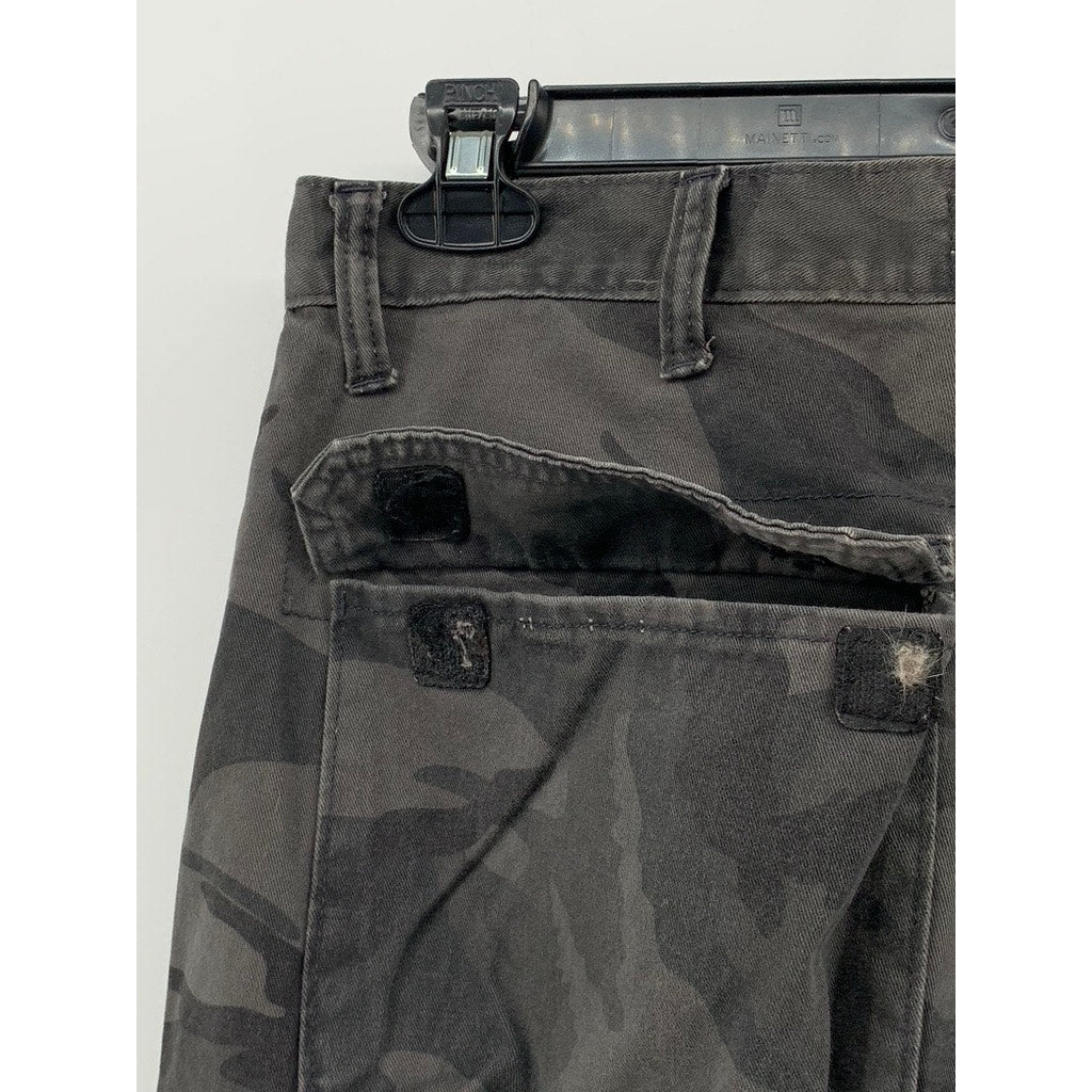 WRANGLER Men’s Charcoal Gray Camo Straight-Leg Cargo Pants SZ 34x32