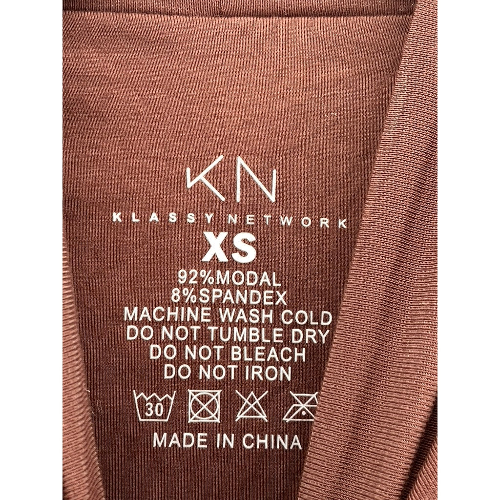 KLASSY NETWORK Women's Brown Seamless Long Sleeve Turtleneck Cropped Top SZ XS