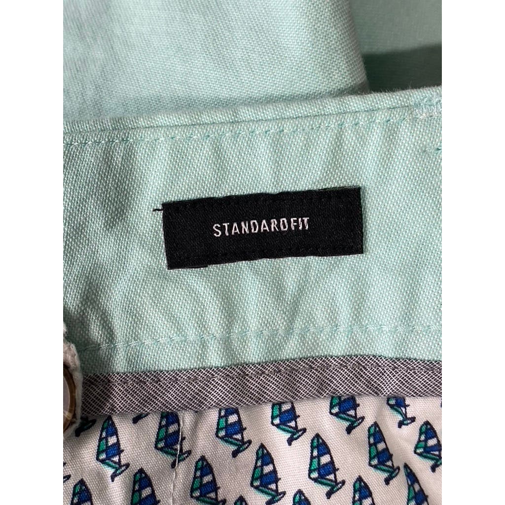 BONOBOS Men's Blue Sage Oxford Standard-Fit 9" Stretch Seasonal Chino Short SZ33