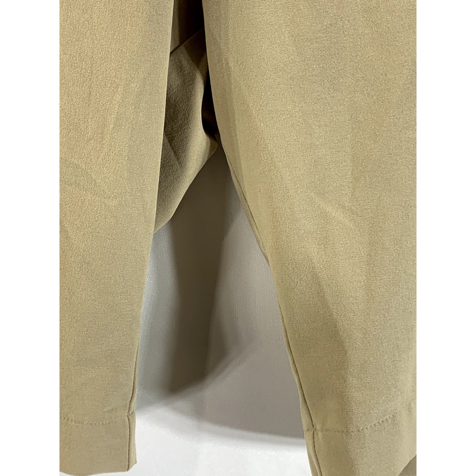 ADIDAS Men's Tan Ultimate 365 10" Regular-Fit Golf Shorts SZ 40