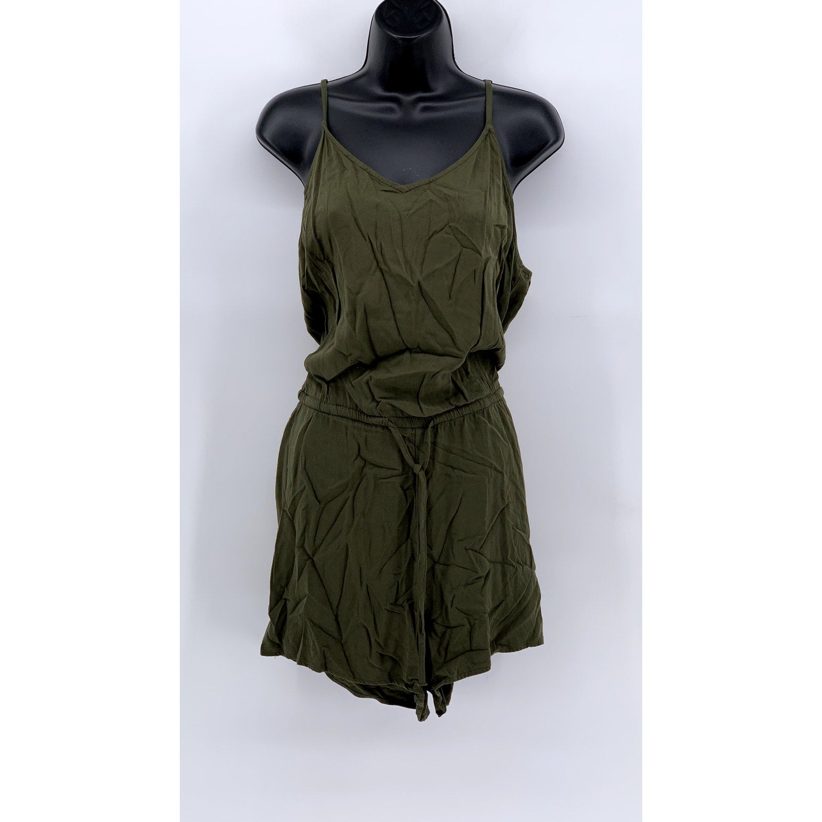 OLD NAVY Women's Hunter Pines Sleeveless Cami Romper SZ L