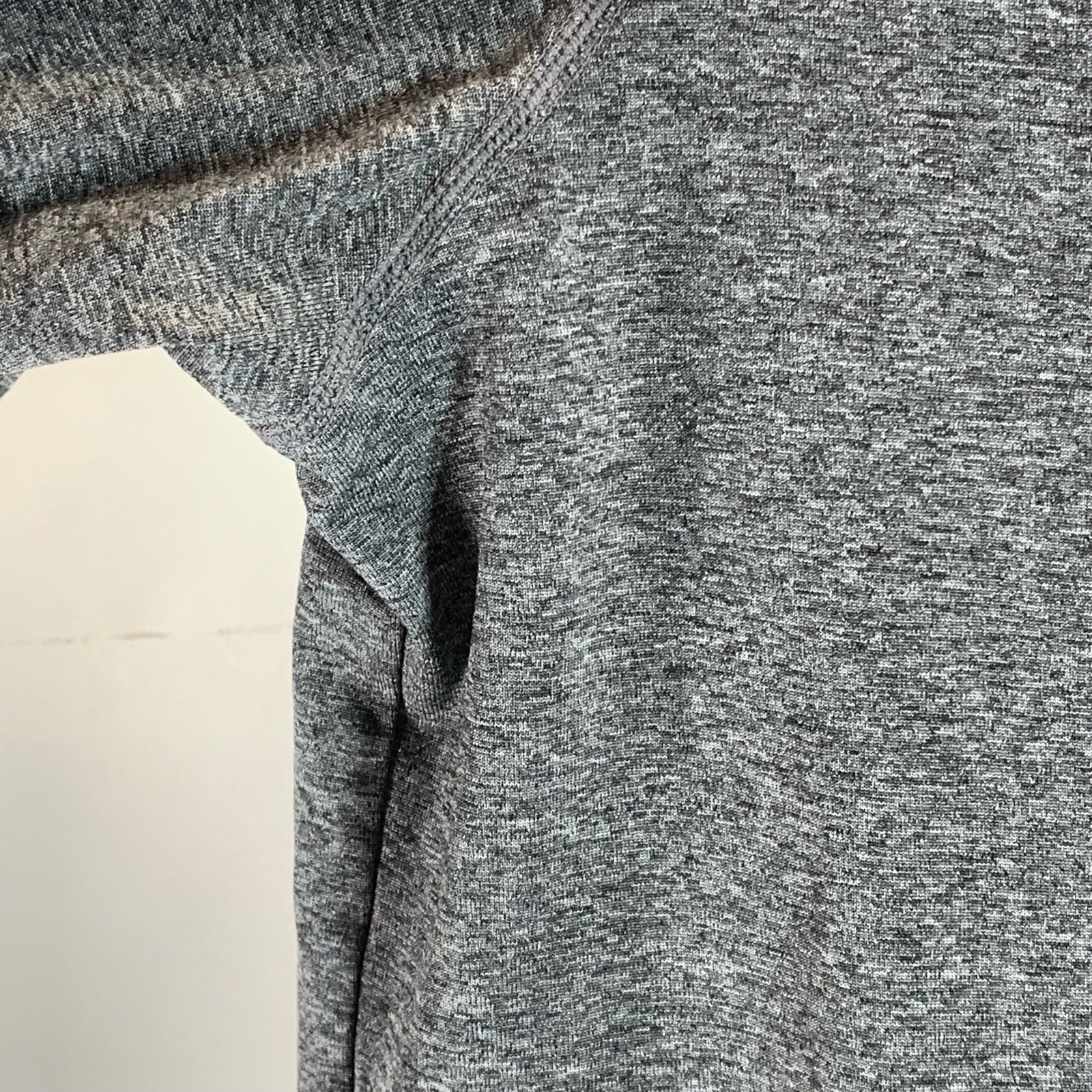 BROOKS Men's Gray Crewneck Trance 9 Graphic Short Sleeve T-Shirt SZ L