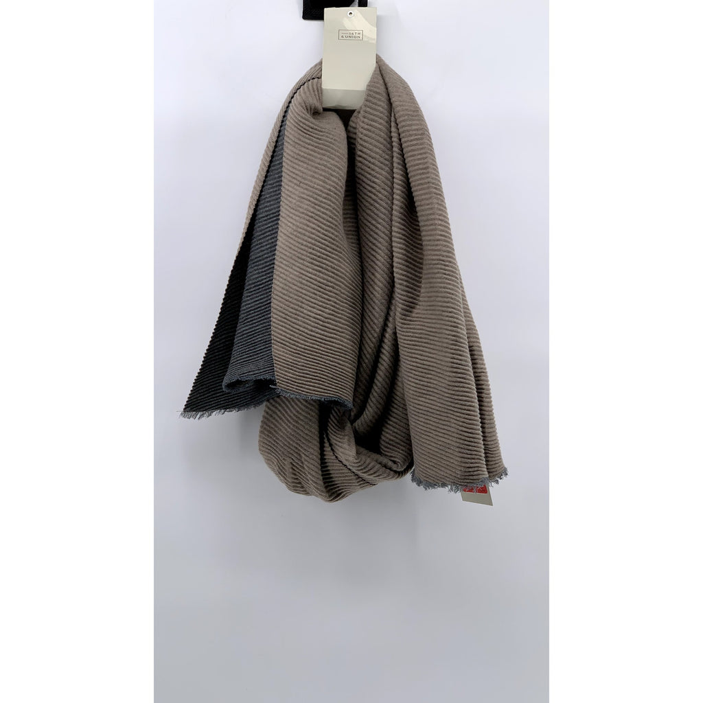 14TH & UNION Women's Brown-Gray Ribbed Shawl SZ OS