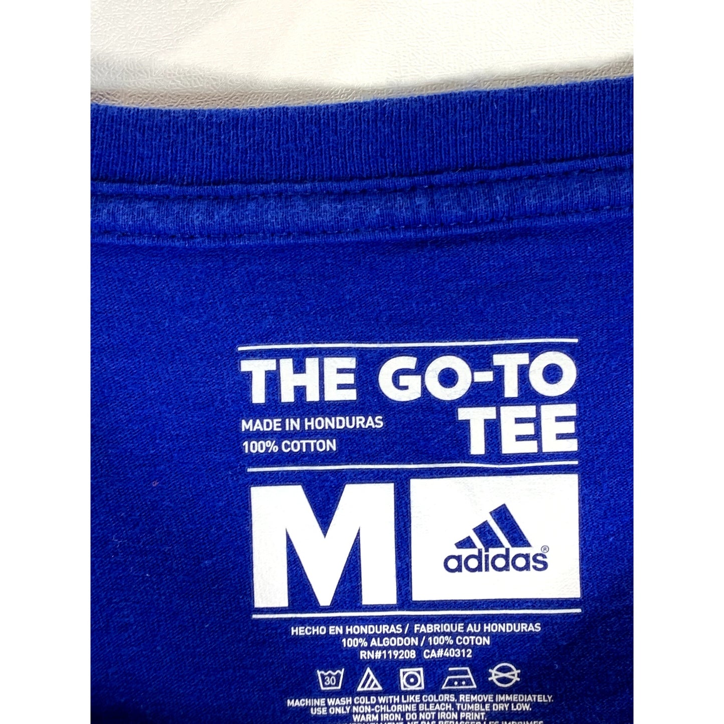 ADIDAS Men's Blue University of Delaware Graphic Crewneck T-Shirt SZ M