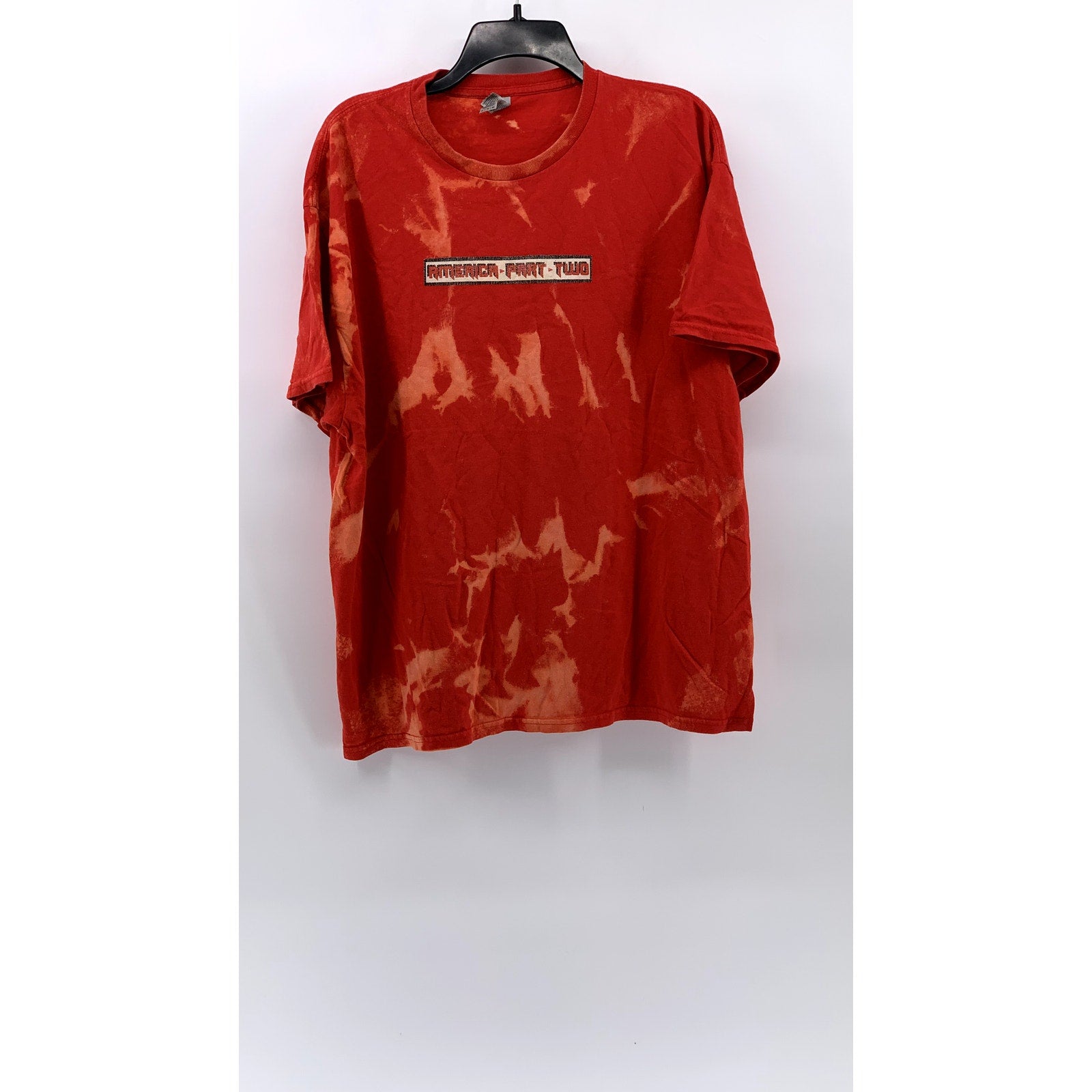 GILDAN Men's Red Tie-Dye Heavy Cotton Graphic T-Shirt SZ XL