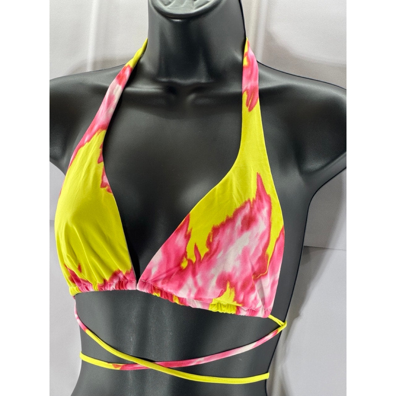 ONE BY ONE Women's Yellow/Pink Tie-Dye Halter Bikini Top SZ S