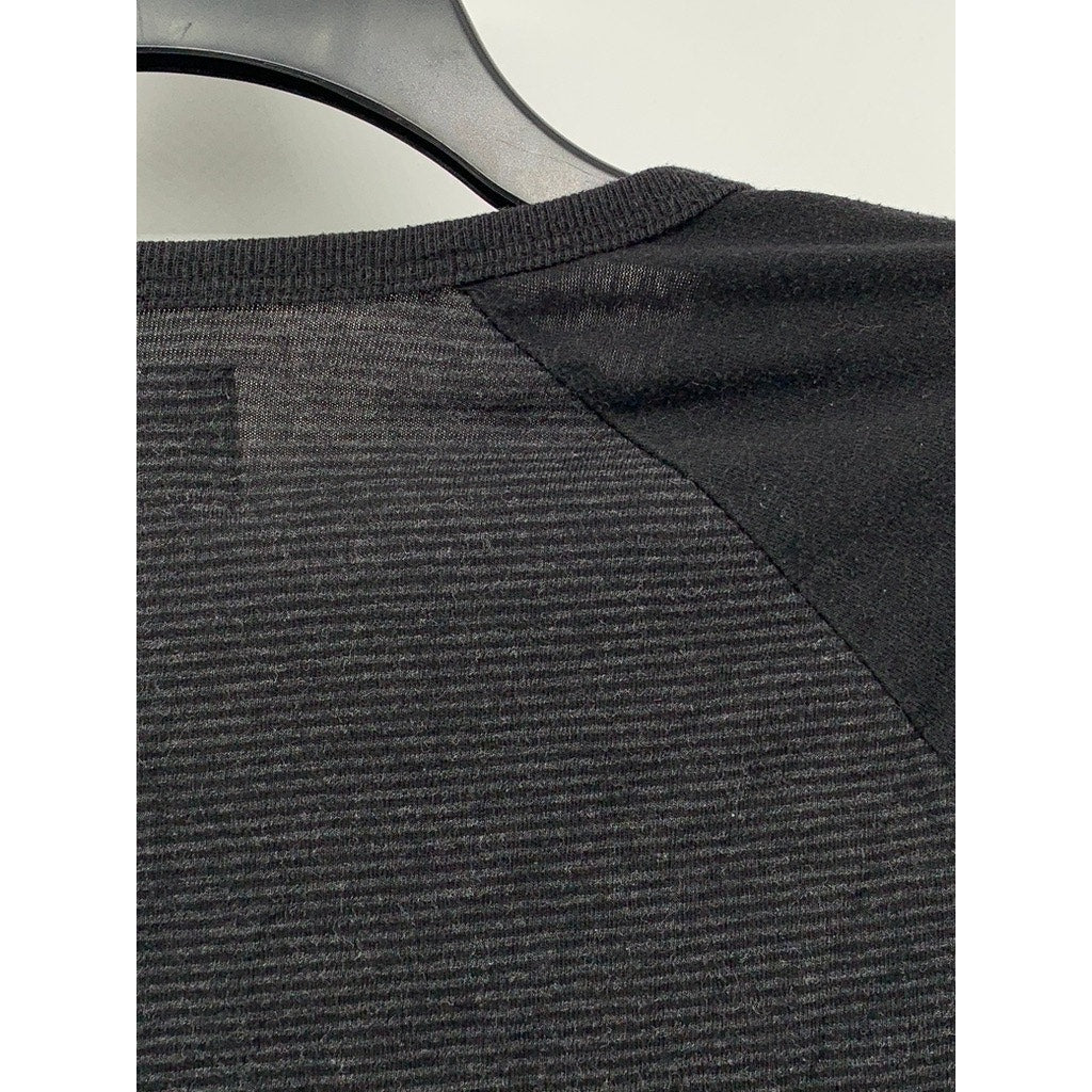 ROCK & REPUBLIC Men's Black Micro Stripe 3/4 Sleeve T-Shirt SZ S
