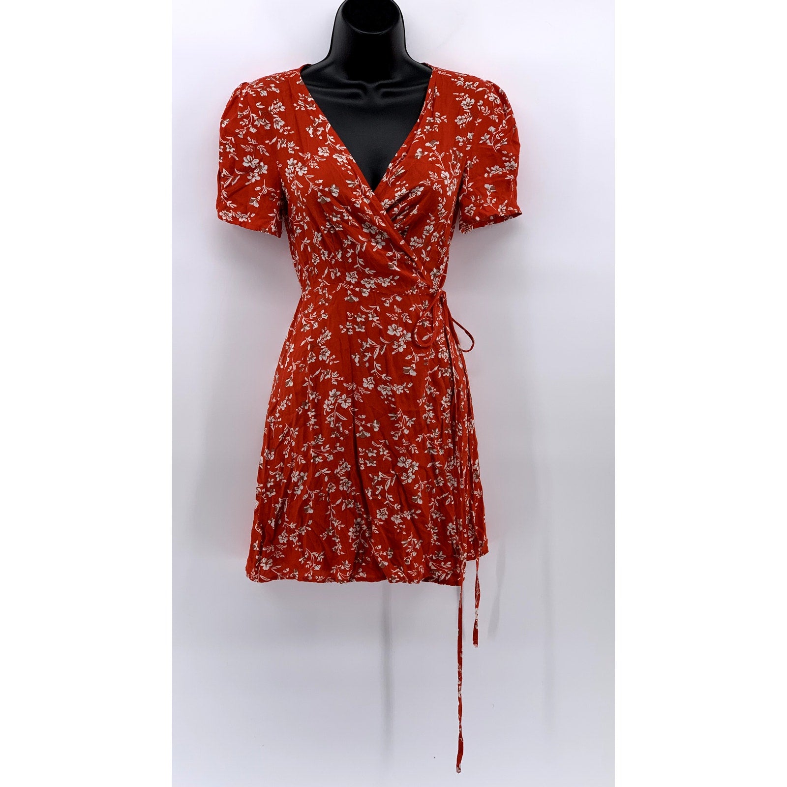 ZAFUL Women's Red Floral Print V-Neck Short Sleeve Mini Wrap Dress SZ S