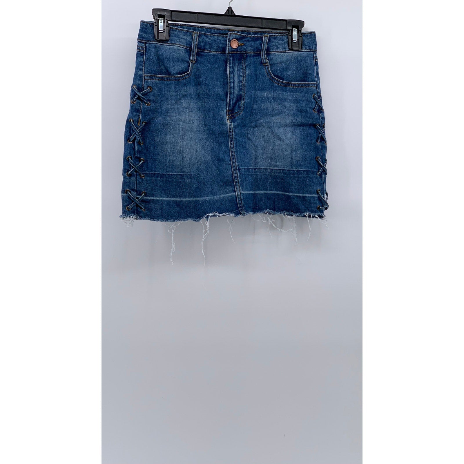 BLACK LABEL C'EST TOI Women's Blue Denim Frayed Lace-Up Straight Mini Skirt SZ M