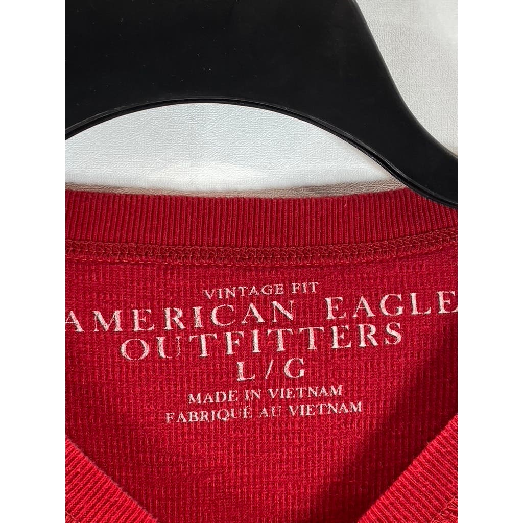 AMERICAN EAGLE OUTFITTERS Men's Red Graphic Waffle-Knit Vintage-Fit T-Shirt SZ L